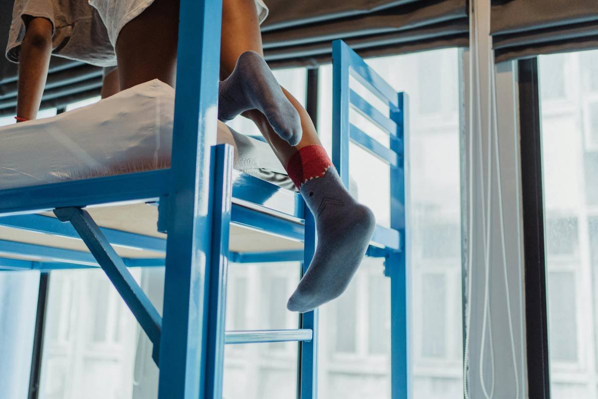 What’s the Real Bunk Beds Age Limit? Safety, Standards, and When to Say “Nope”