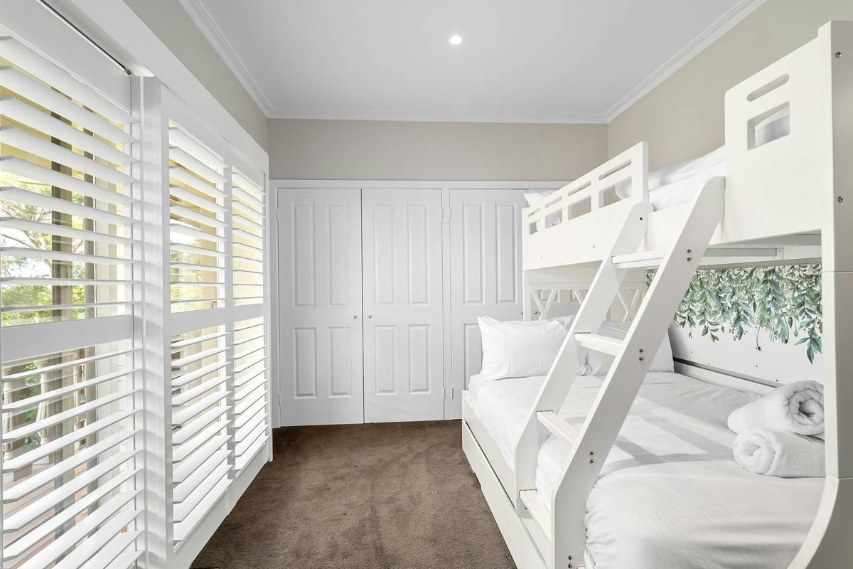 Why the Furniture Industry Bunk Bed Boom Isn’t Just for Kids—And How to Choose One That Lasts