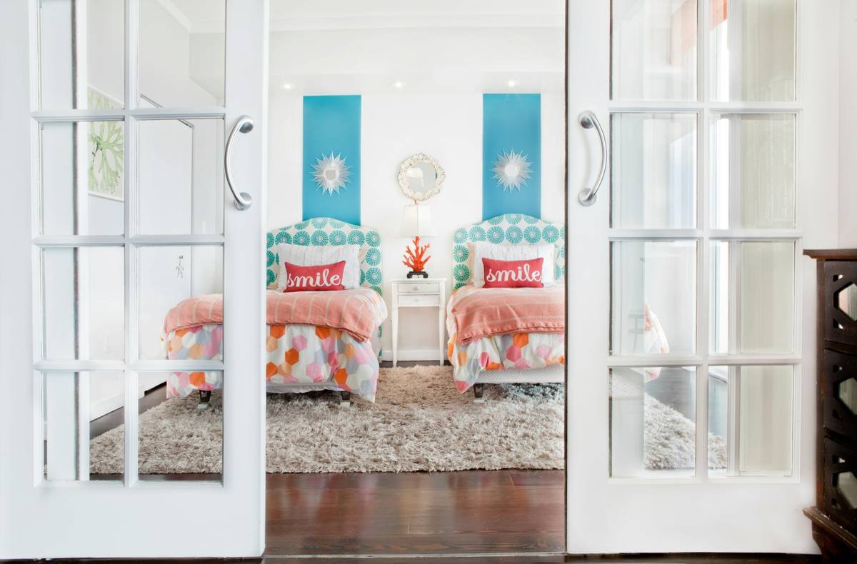 bunk beds for girls bedroom: smart space, serious style
